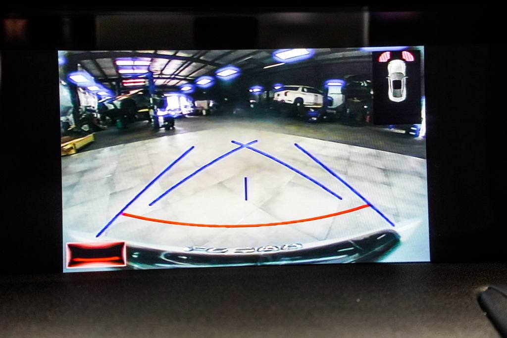 Used 2021 Lexus LC 500 Convertible w/ Touring Package RWD image 31
