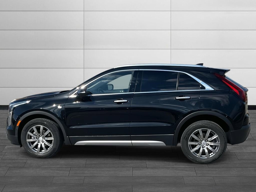 Used 2023 Cadillac XT4 Premium Luxury w/ Enhanced Visibility Package image 2
