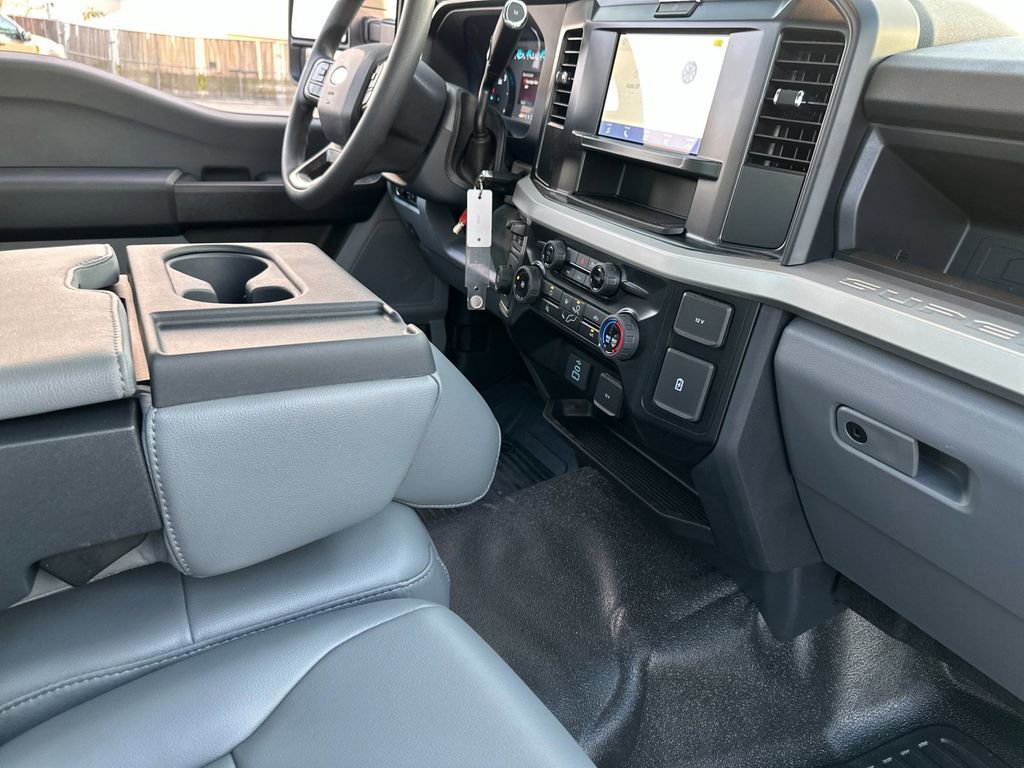 New 2025 Ford F550 2WD Regular Cab Super Duty image 10