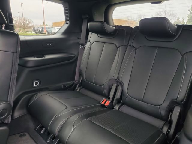 New 2026 Jeep Grand Cherokee L Limited image 33