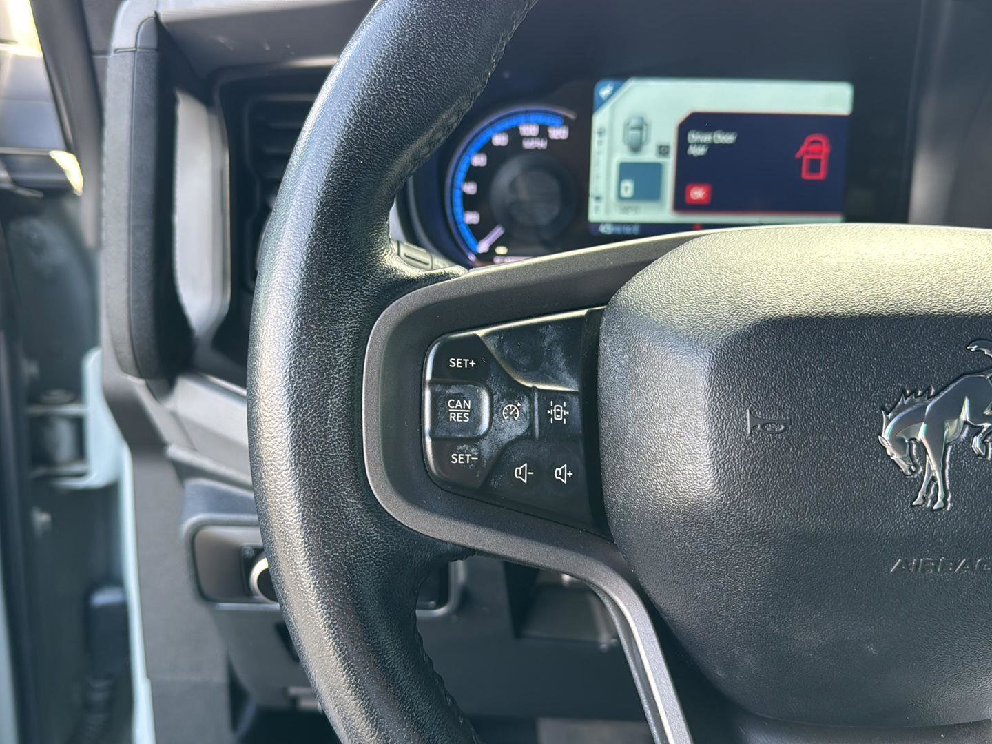 Certified 2023 Ford Bronco Everglades image 18