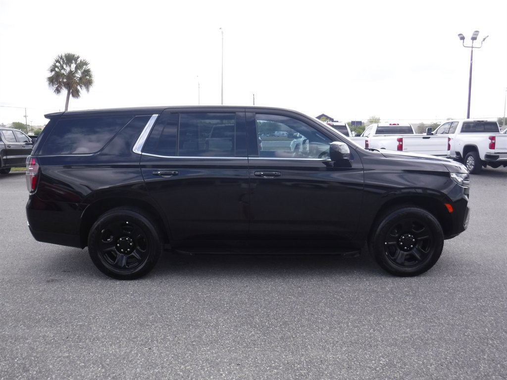 Used 2022 Chevrolet Tahoe LS RWD image 3
