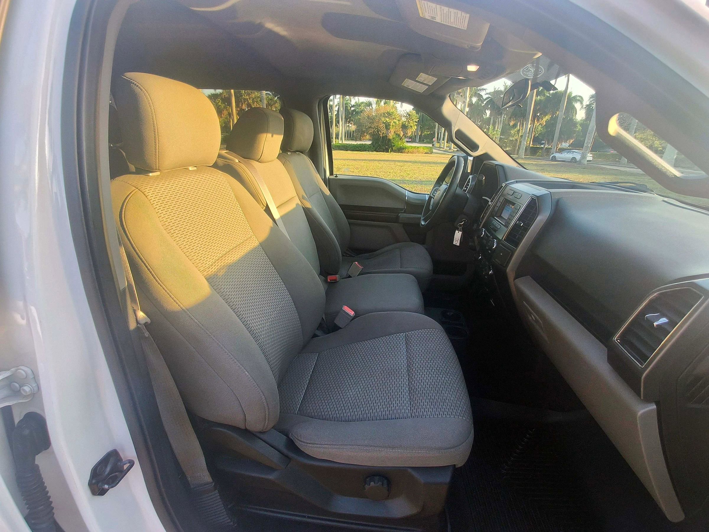 Used 2018 Ford F150 XLT w/ XTR Package image 34