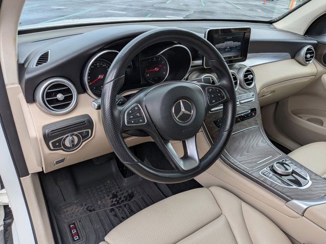 Used 2018 Mercedes-Benz GLC 300 image 10