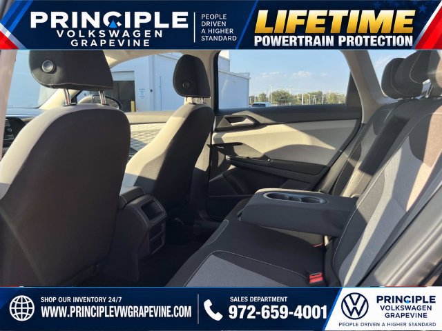 Used 2022 Volkswagen Taos S FWD image 21