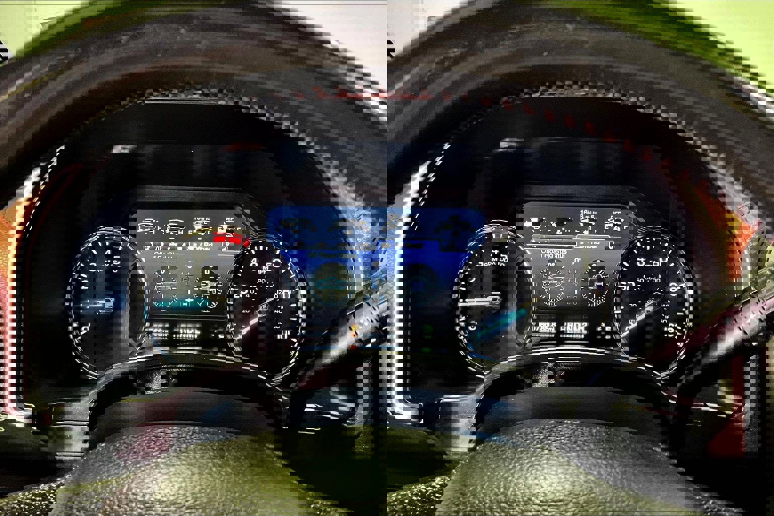 Used 2019 Ford F250 Platinum w/ Platinum Ultimate Package image 14