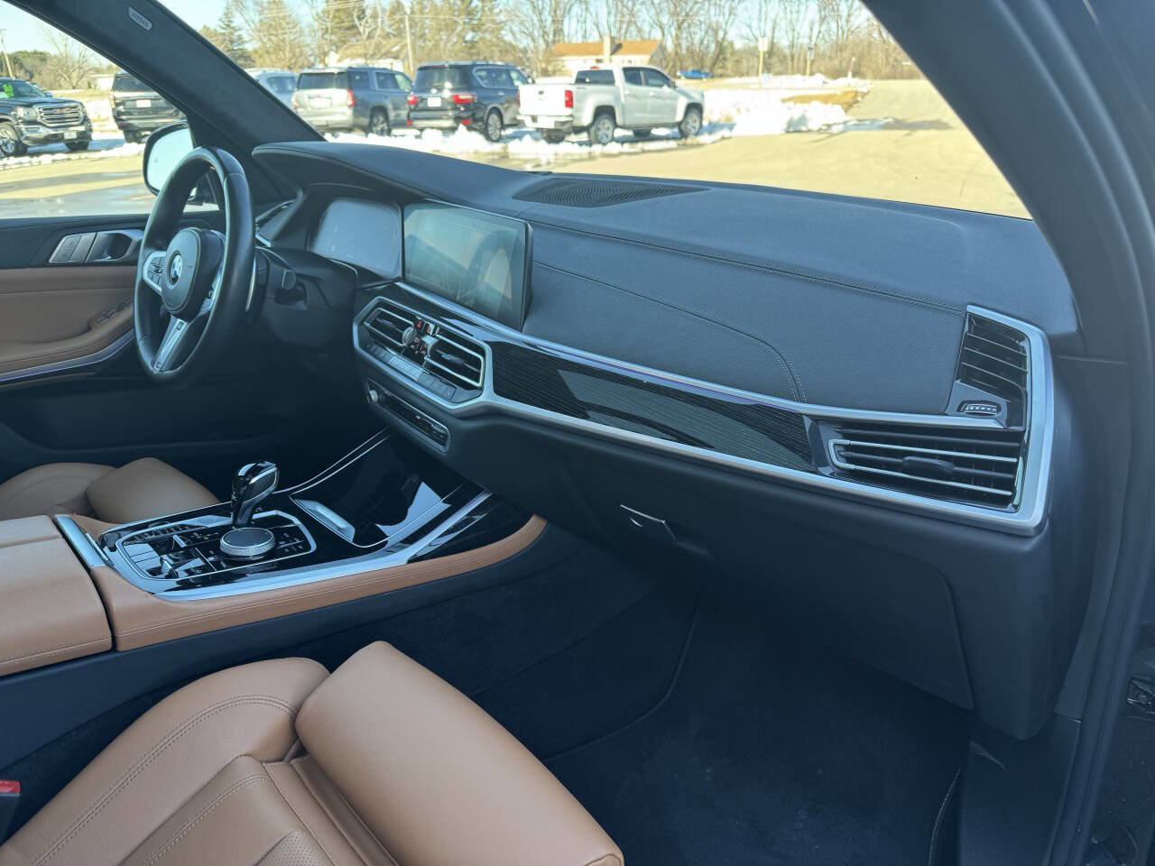 Used 2022 BMW X7 xDrive40i w/ M Sport Package image 23