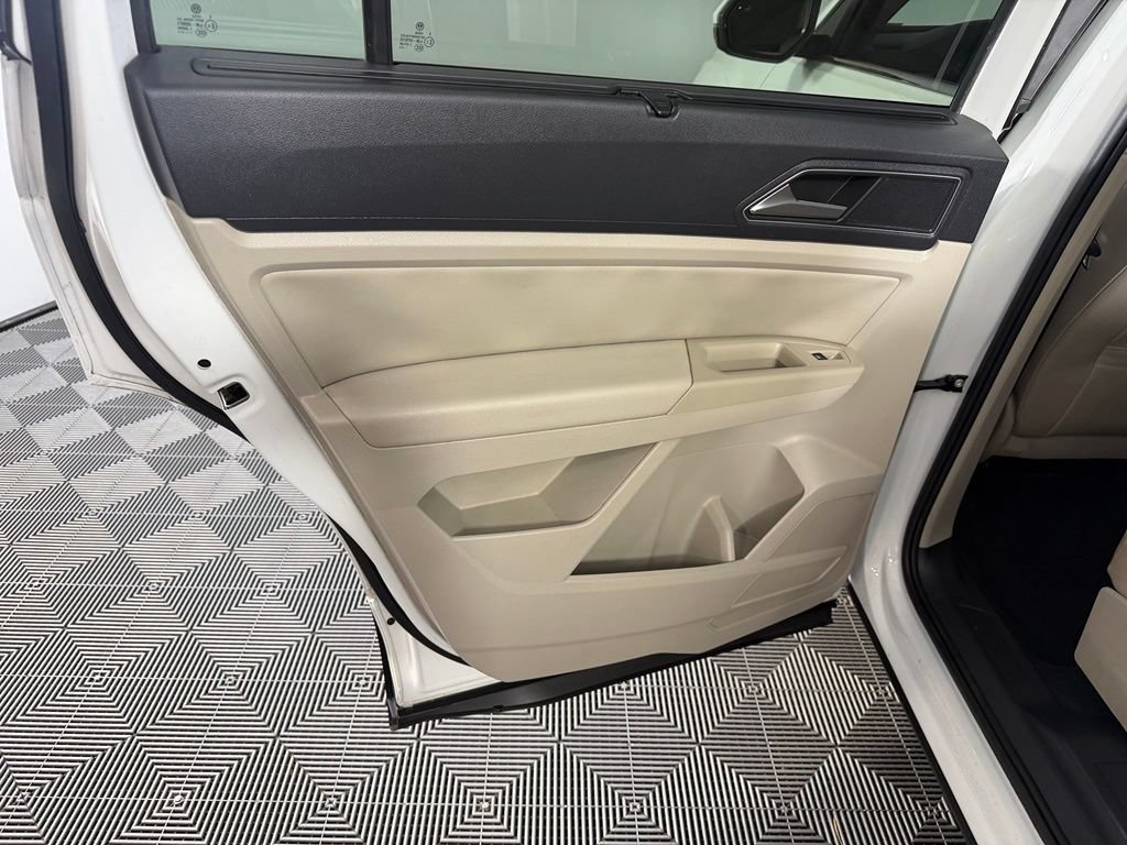 Used 2019 Volkswagen Atlas SE FWD image 23