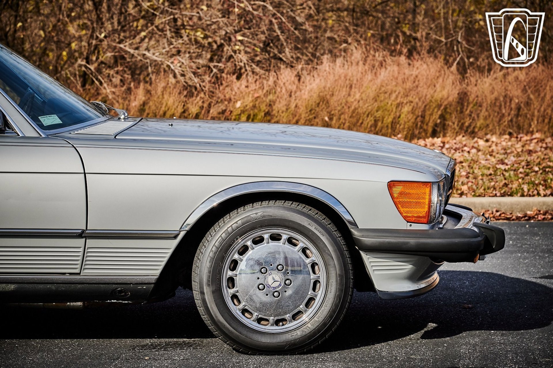 Used 1988 Mercedes-Benz 560 SL image 31