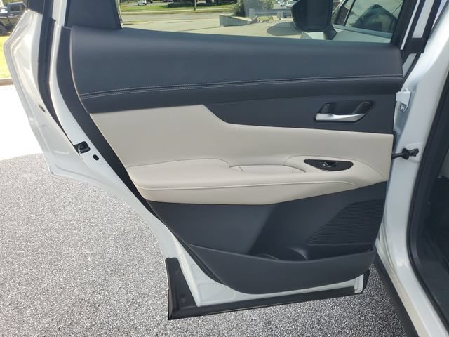 Certified 2025 Nissan Murano SL AWD/4WD image 35