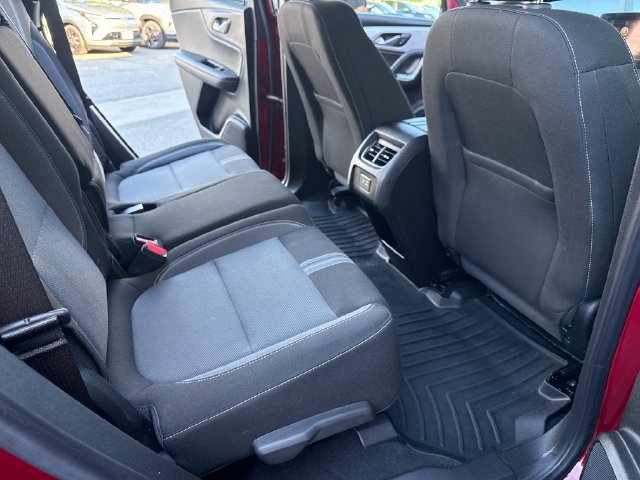 Used 2025 Chevrolet Blazer LT w/ Convenience Package FWD image 35