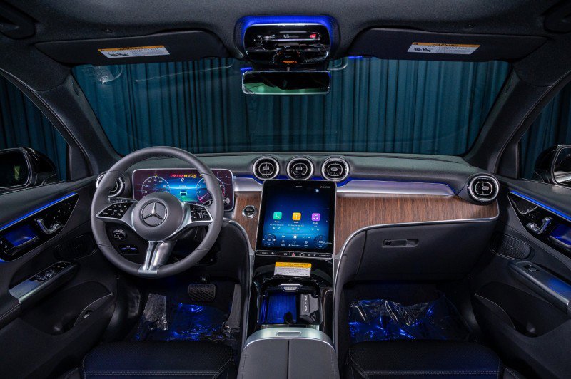 Certified 2026 Mercedes-Benz GLC 300 image 26