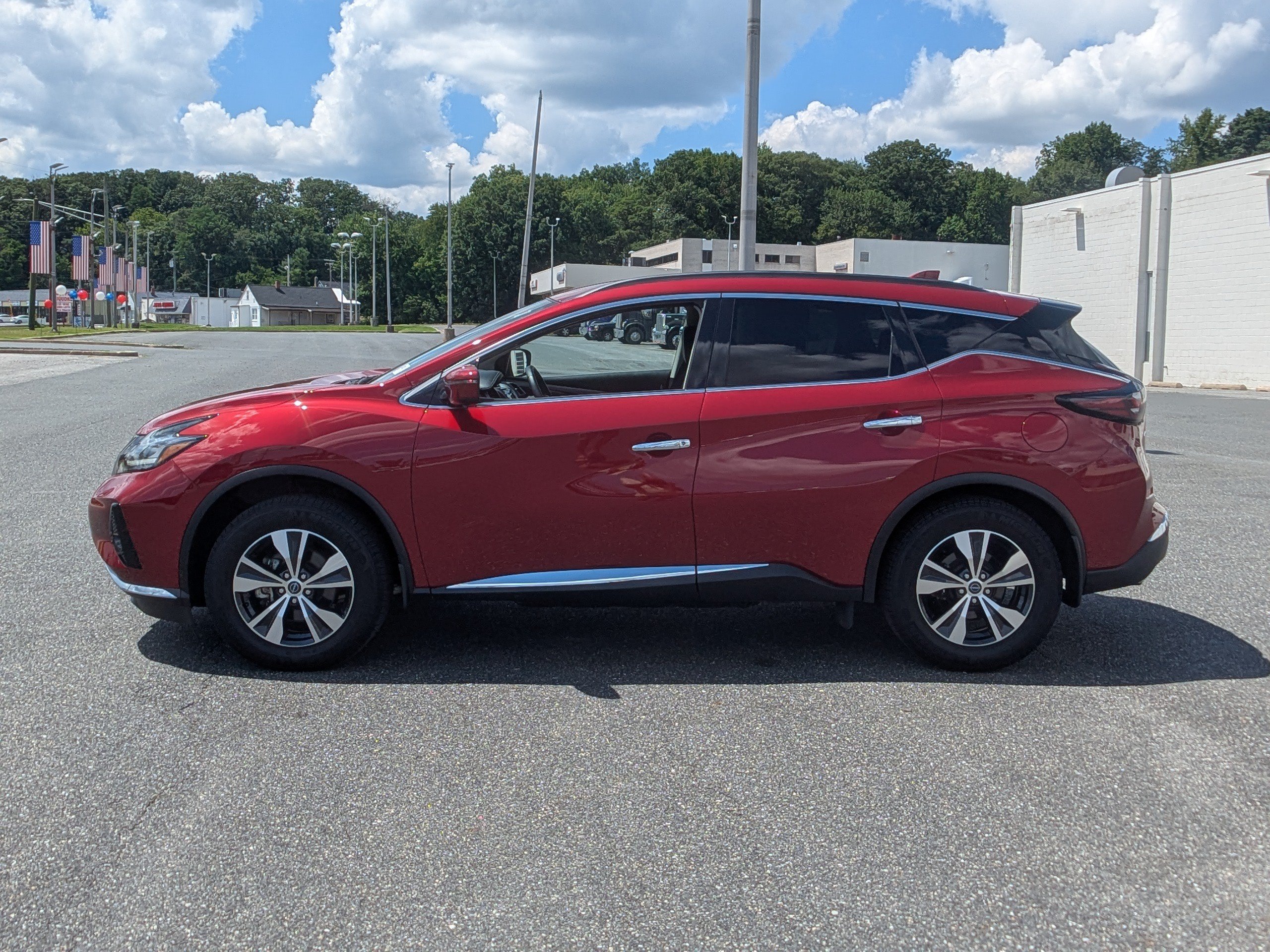 Used 2024 Nissan Murano SV AWD/4WD image 5