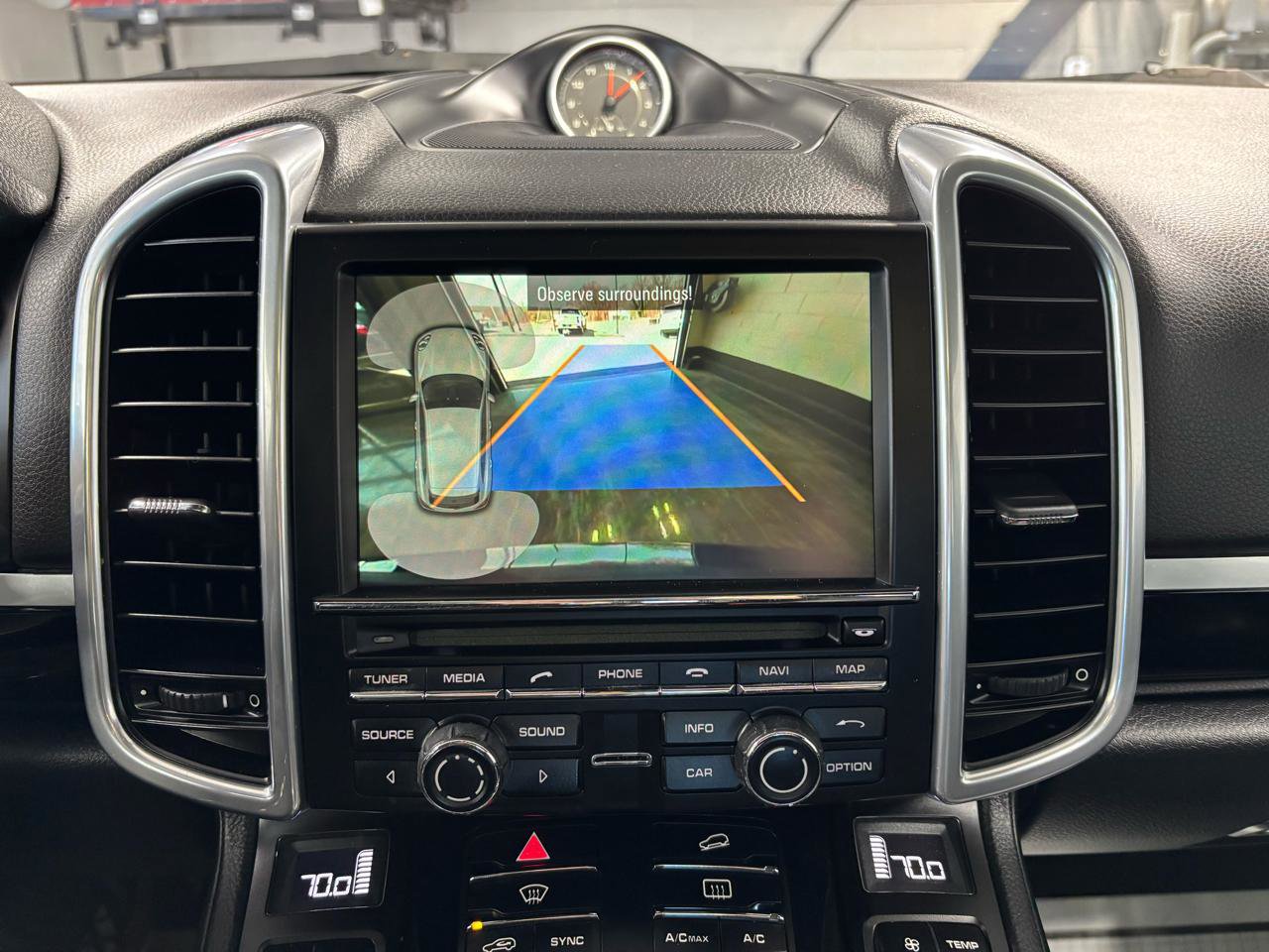 Used 2016 Porsche Cayenne AWD/4WD image 31