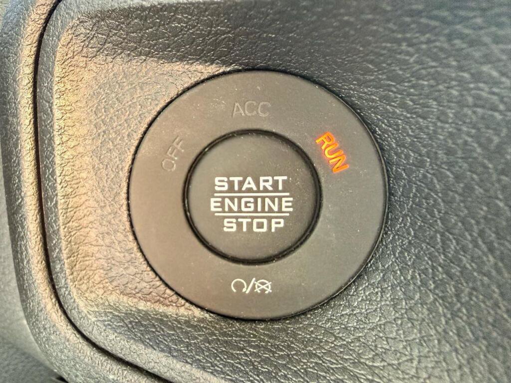 Used 2024 Jeep Wrangler Sport AWD/4WD image 20