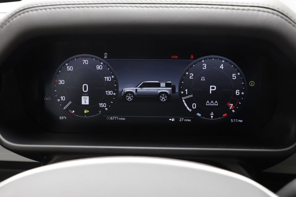 Certified 2026 Land Rover Defender 110 S AWD/4WD image 8