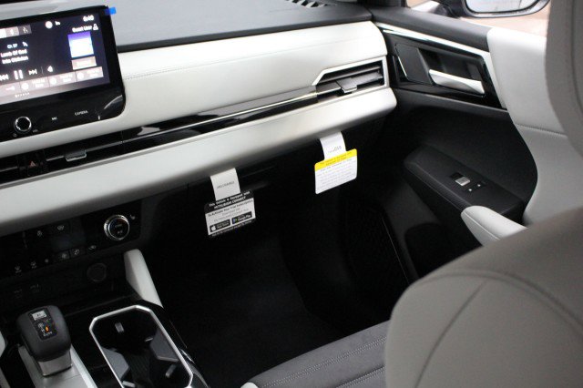 New 2026 Mitsubishi Outlander SE image 22