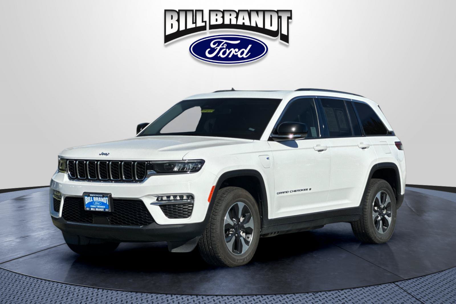 Used 2024 Jeep Grand Cherokee Limited 4xe AWD/4WD image 7
