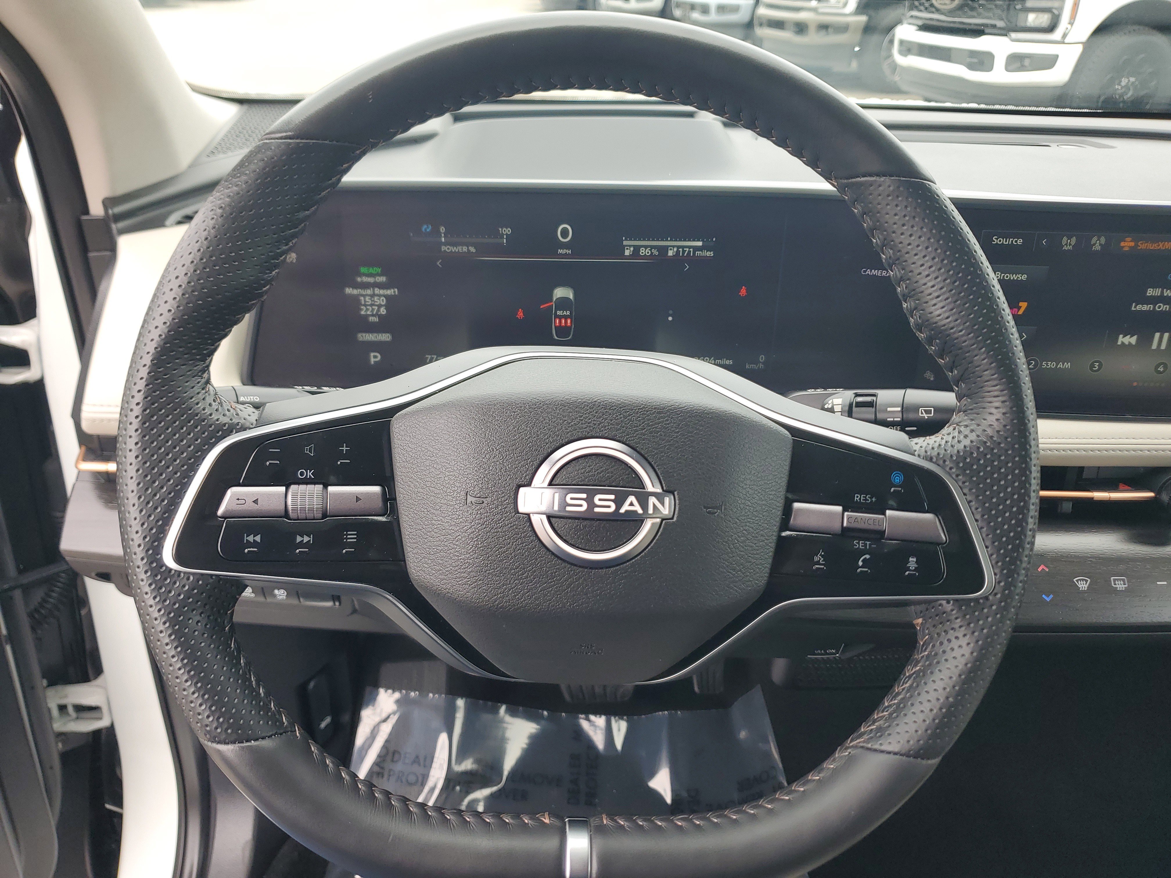 Used 2025 Nissan Ariya AWD image 20