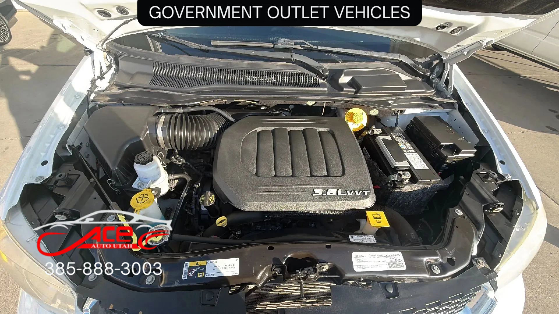 Used 2017 Dodge Grand Caravan SE w/ UConnect Hands-Free Group image 8