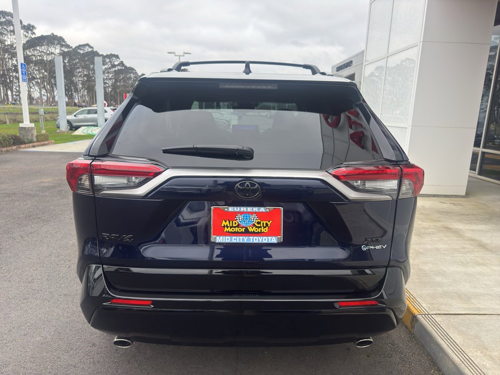 Used 2025 Toyota RAV4 XSE image 12