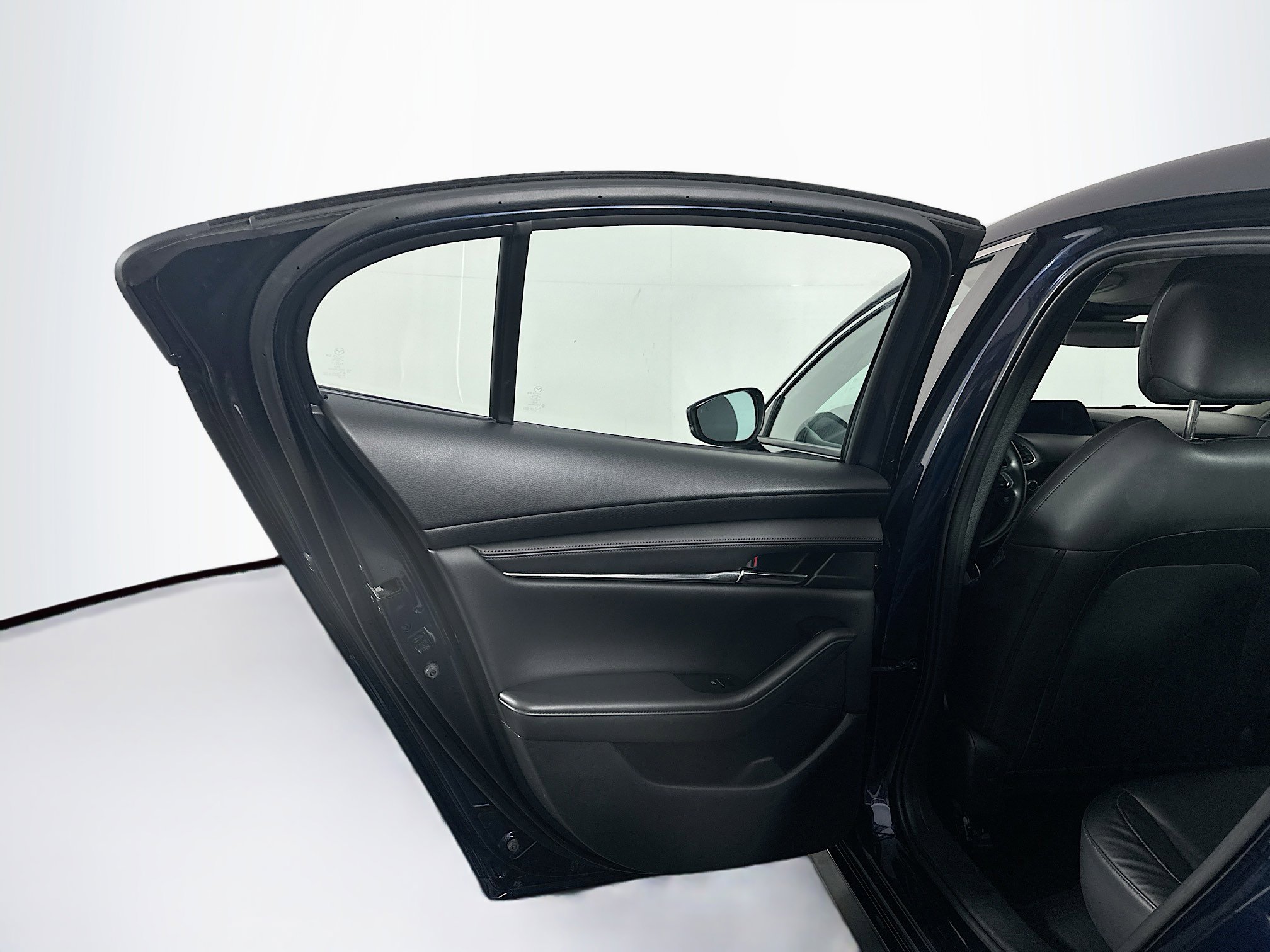 Used 2025 MAZDA MAZDA3 s image 28