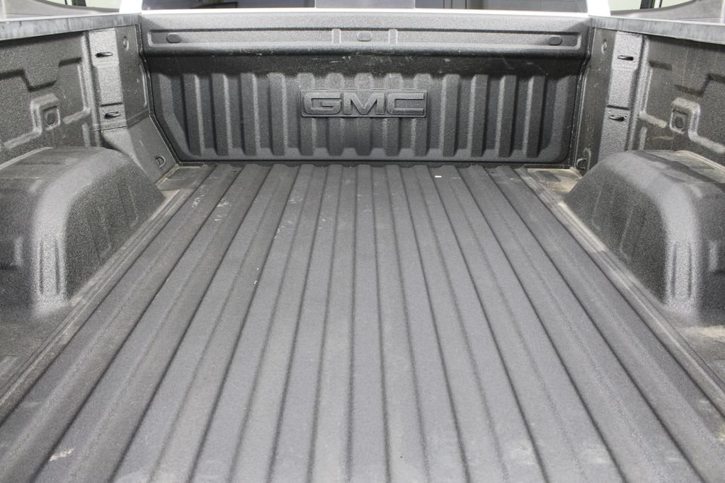 Used 2020 GMC Sierra 1500 SLT w/ SLT Premium Plus Package AWD/4WD image 21