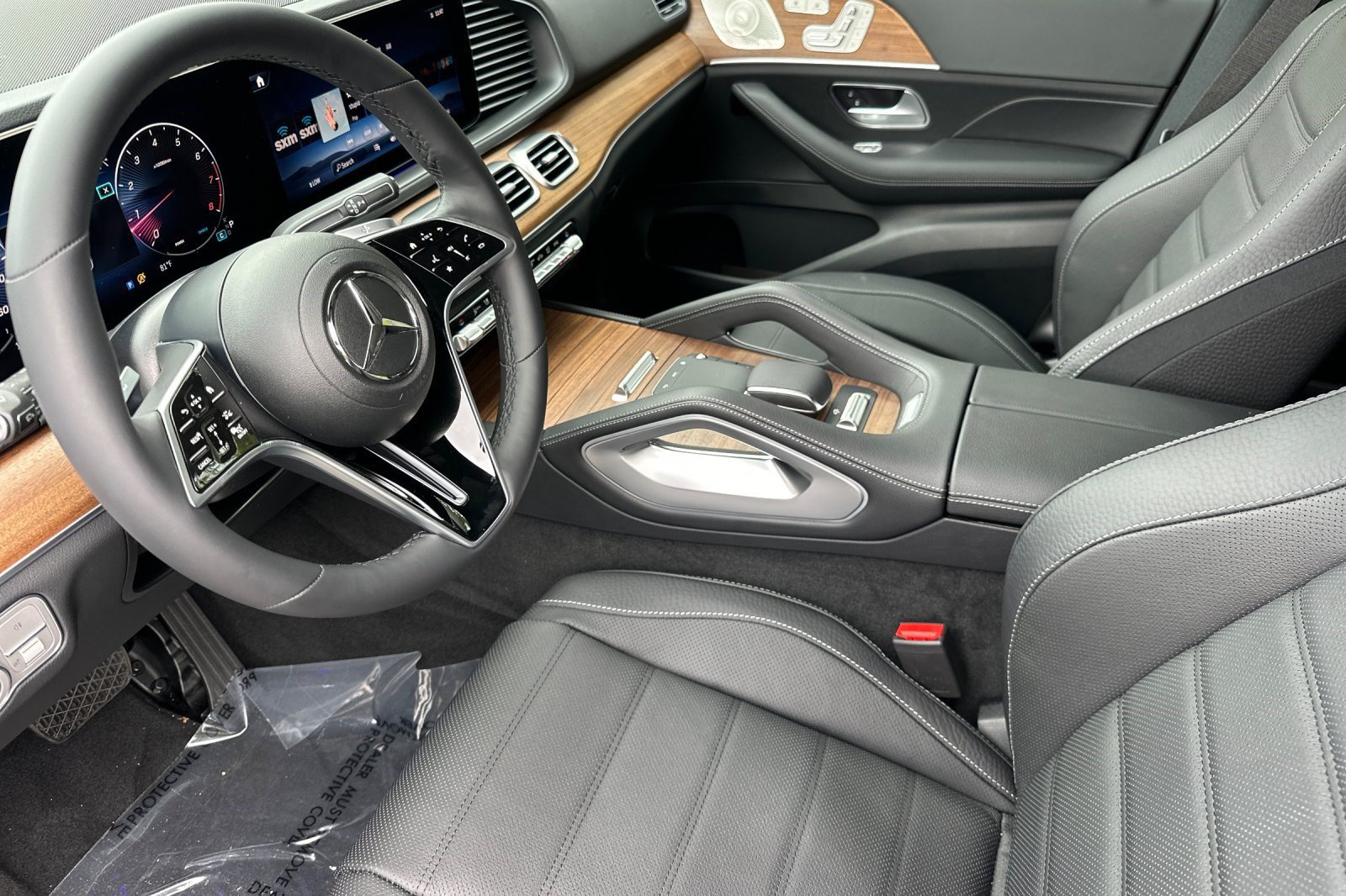 New 2026 Mercedes-Benz GLE 580 4MATIC image 4