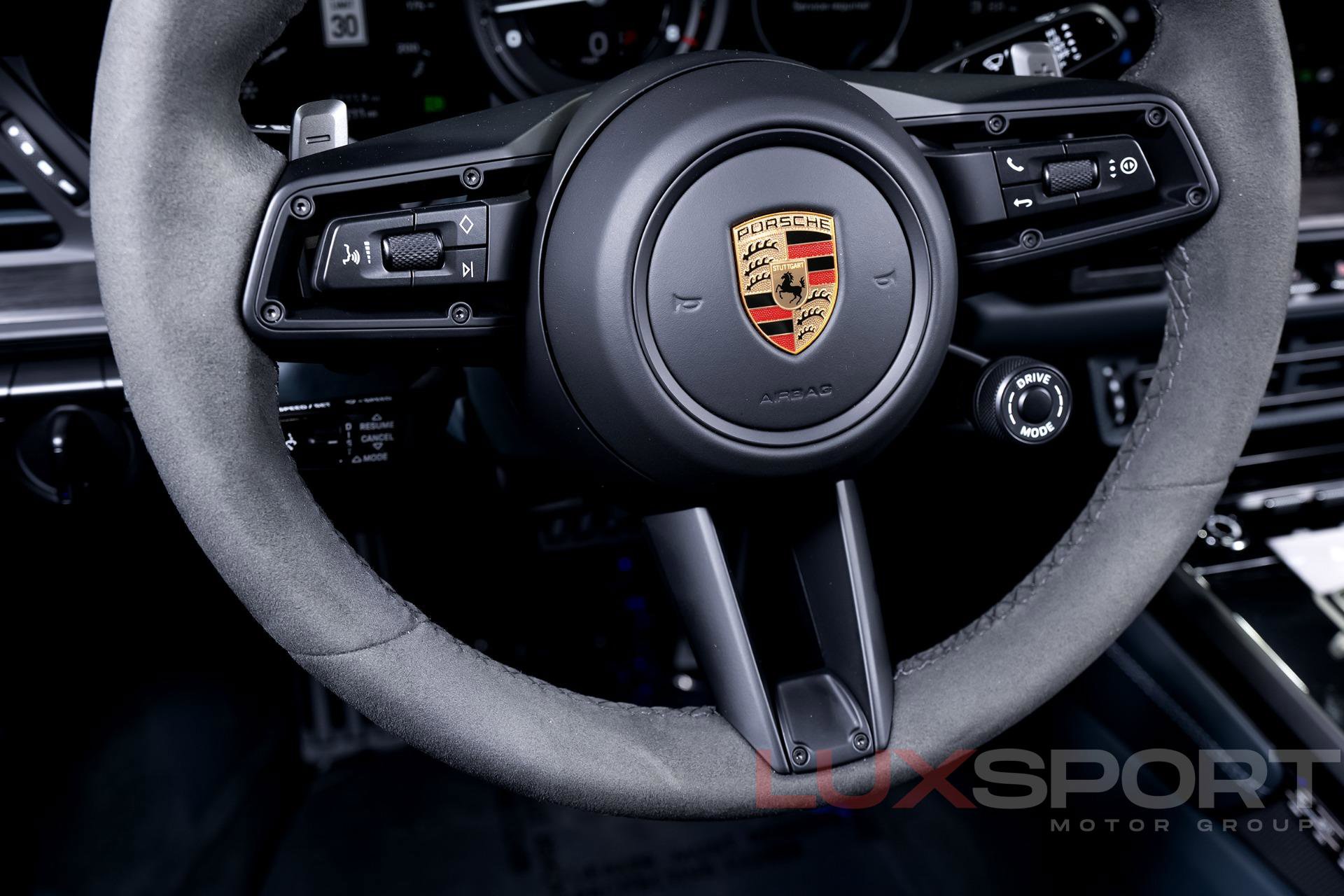 Used 2024 Porsche 911 Targa 4 GTS image 32