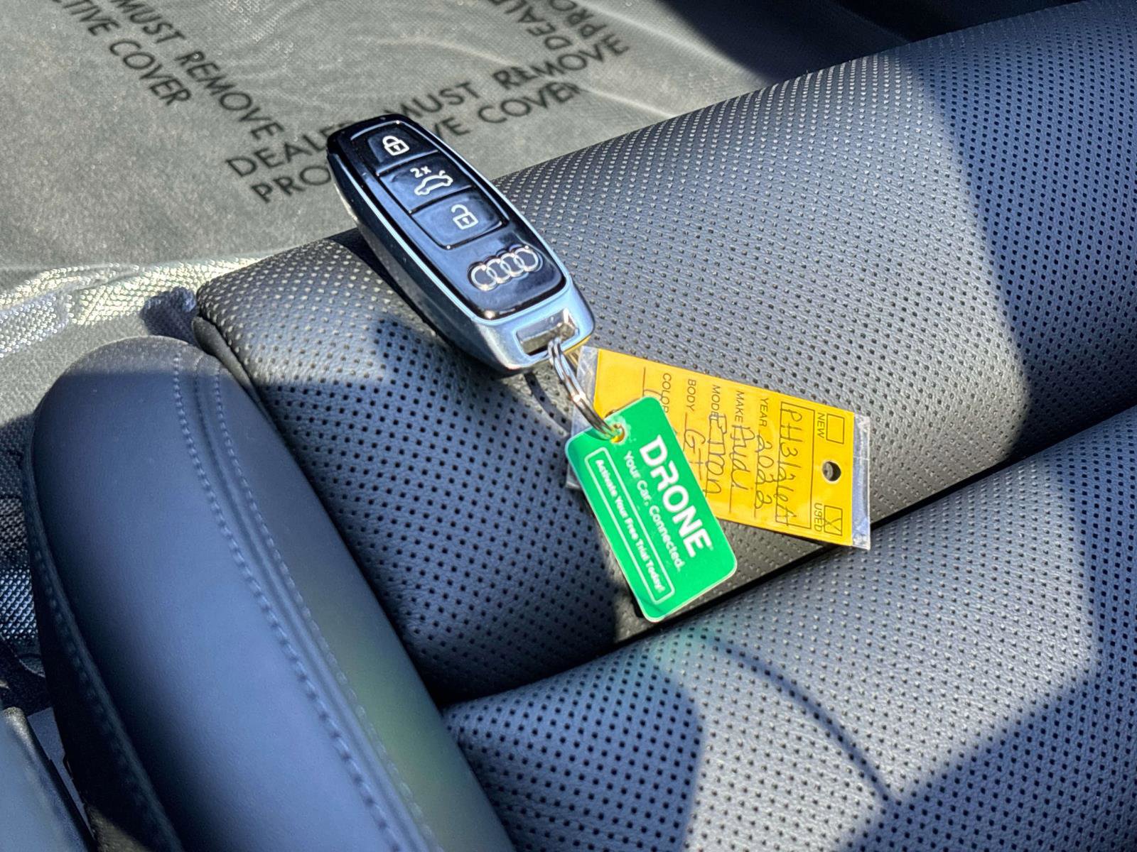 Used 2022 Audi e-tron GT Prestige image 28