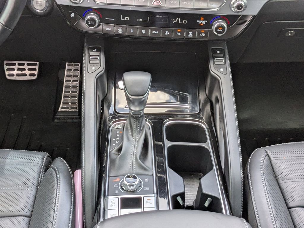 Used 2024 Kia Telluride SX Prestige w/ Towing Package image 19