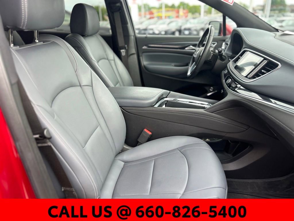 Used 2023 Buick Enclave Essence w/ Sport Touring Edition FWD image 6