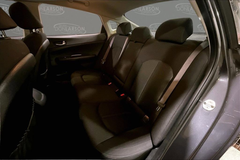 Used 2018 Kia Optima LX image 14