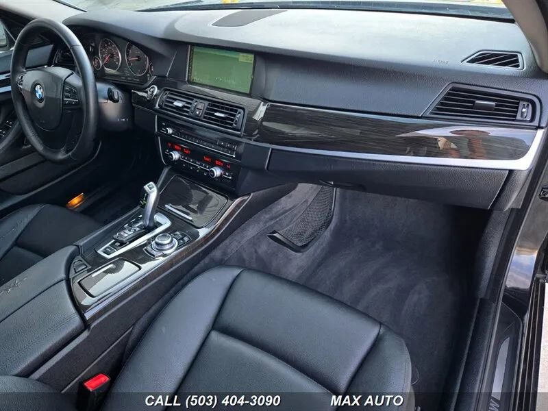 Used 2013 BMW 528i Sedan image 2