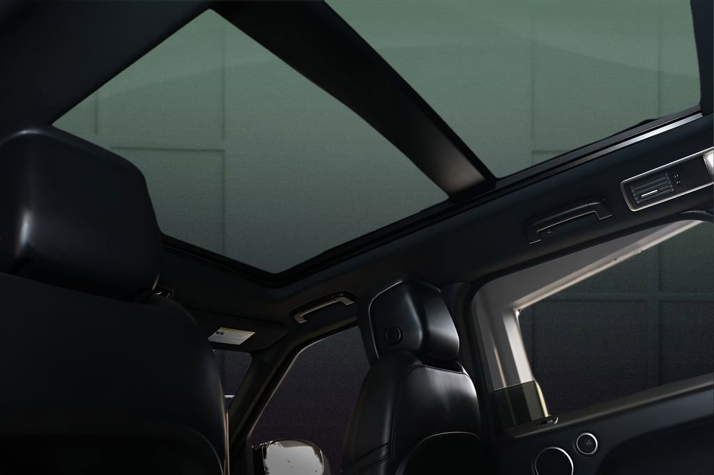 Used 2020 Land Rover Range Rover Sport HSE Dynamic image 45