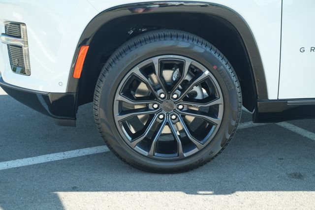 New 2026 Jeep Grand Wagoneer Summit AWD/4WD image 9