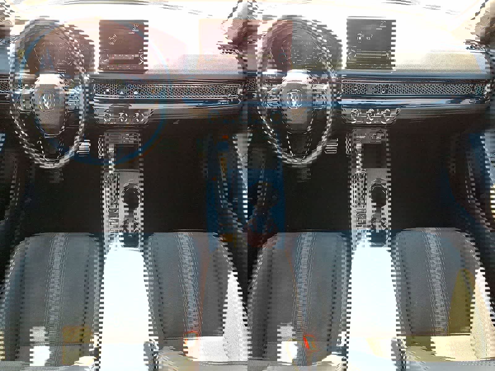 Used 2023 Honda Civic Sport image 25