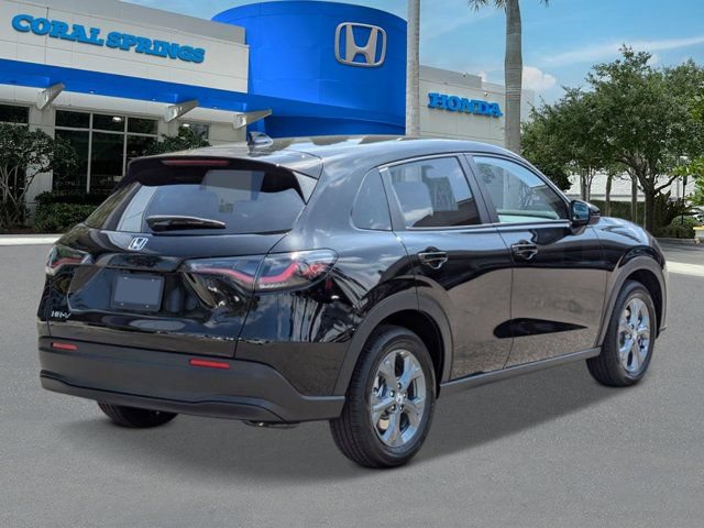 New 2027 Honda HR-V LX image 4