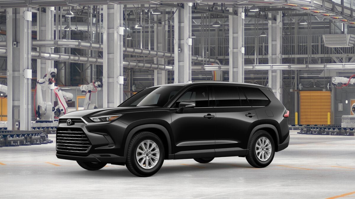 New 2026 Toyota Grand Highlander AWD Hybrid image 2