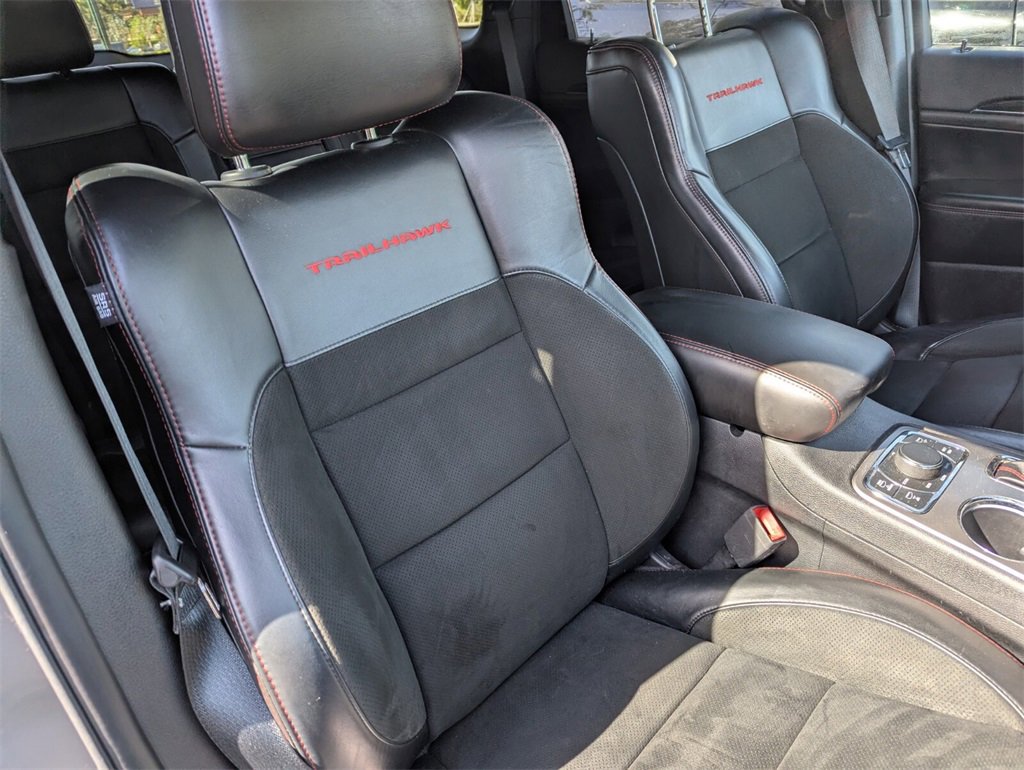 Used 2021 Jeep Grand Cherokee Trailhawk image 33