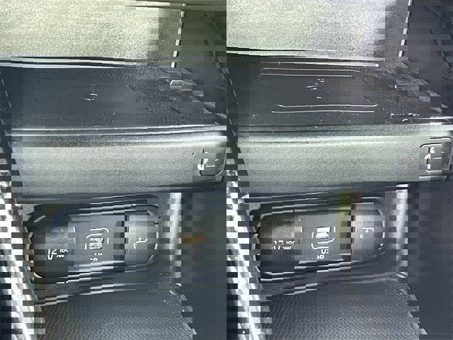 Used 2024 Kia Forte GT image 20