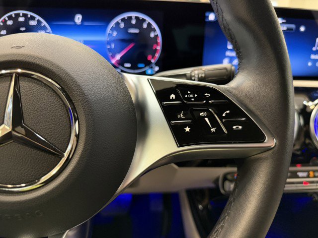 Used 2025 Mercedes-Benz CLA 250 image 22