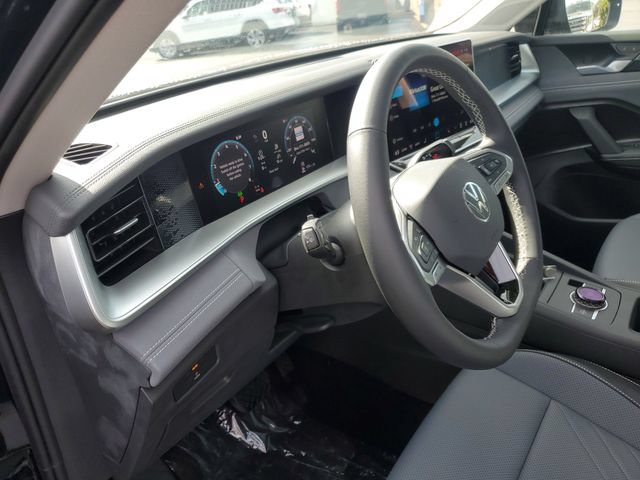 New 2026 Volkswagen Tiguan SE AWD/4WD image 19