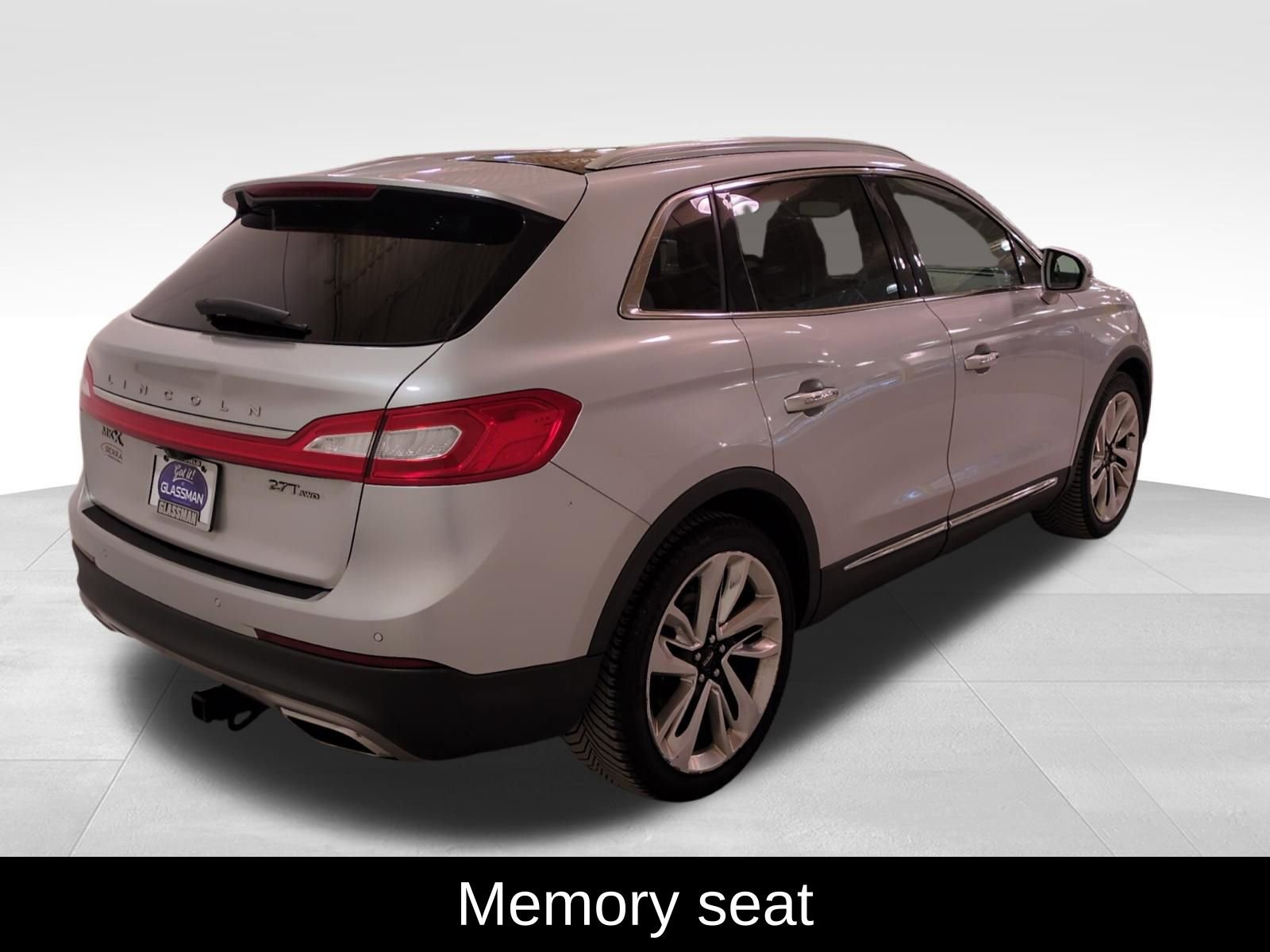 Used 2018 Lincoln MKX Reserve w/ Lincoln MKX Climate Package image 4