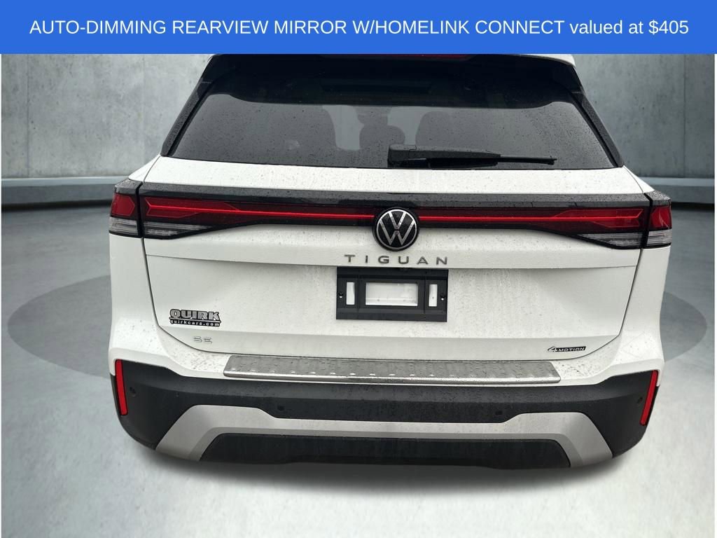 Used 2025 Volkswagen Tiguan SE w/ Panoramic Sunroof Package image 6