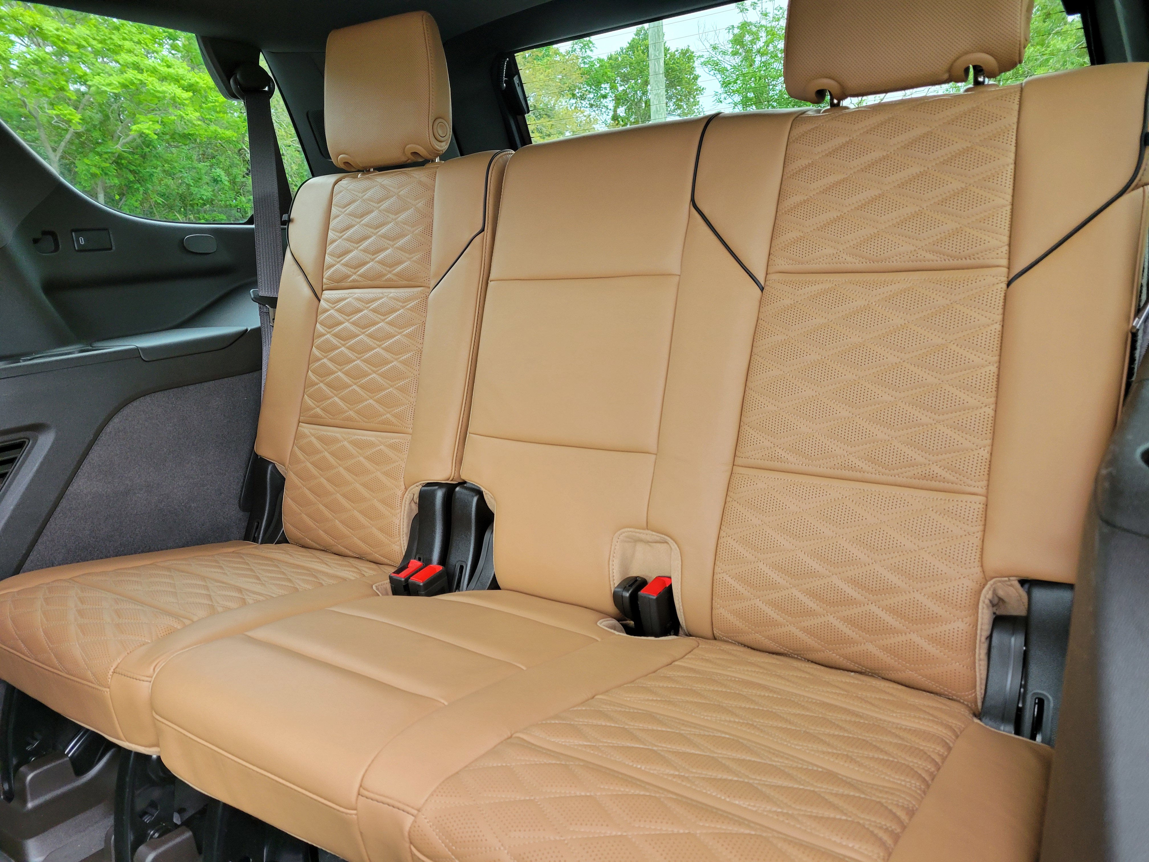 Certified 2023 Cadillac Escalade Premium Luxury AWD/4WD image 38