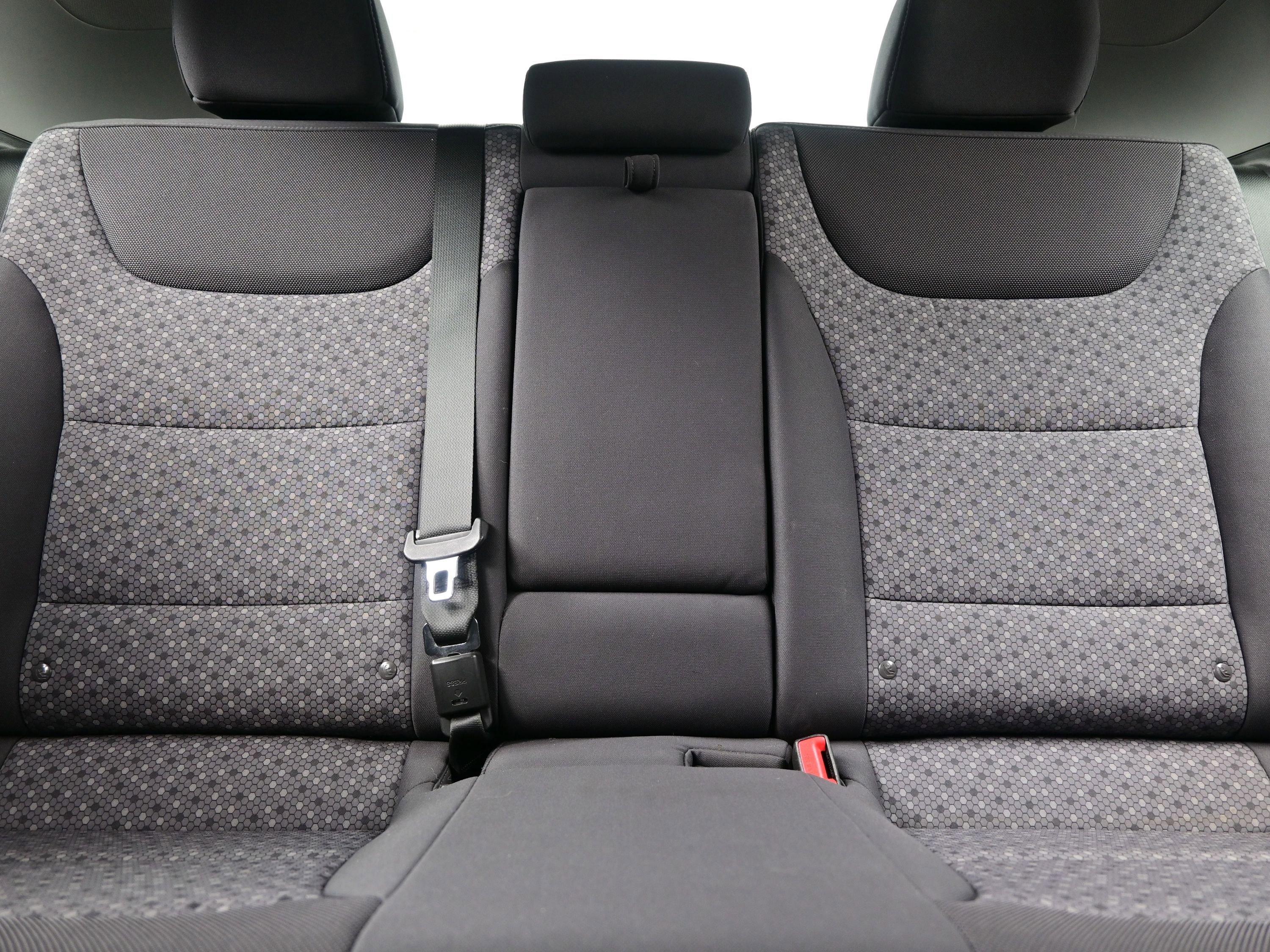 Used 2019 Hyundai Ioniq SEL FWD image 16