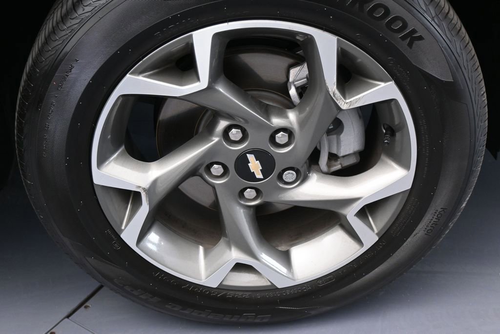 Used 2025 Chevrolet Trax LT w/ Driver Confidence Package FWD image 41