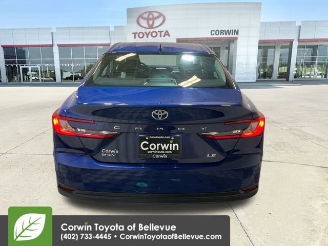 Used 2025 Toyota Camry LE image 7