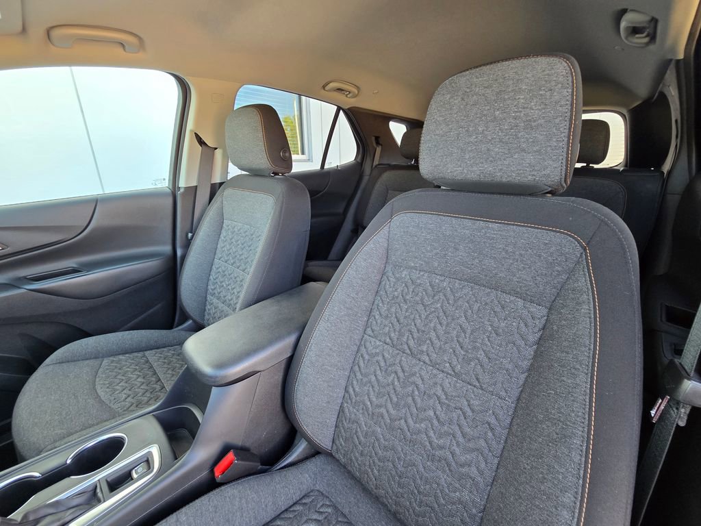 Used 2022 Chevrolet Equinox LT image 12